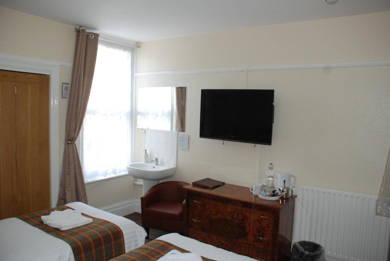 Trevali Guest House Bognor Regis Exterior foto